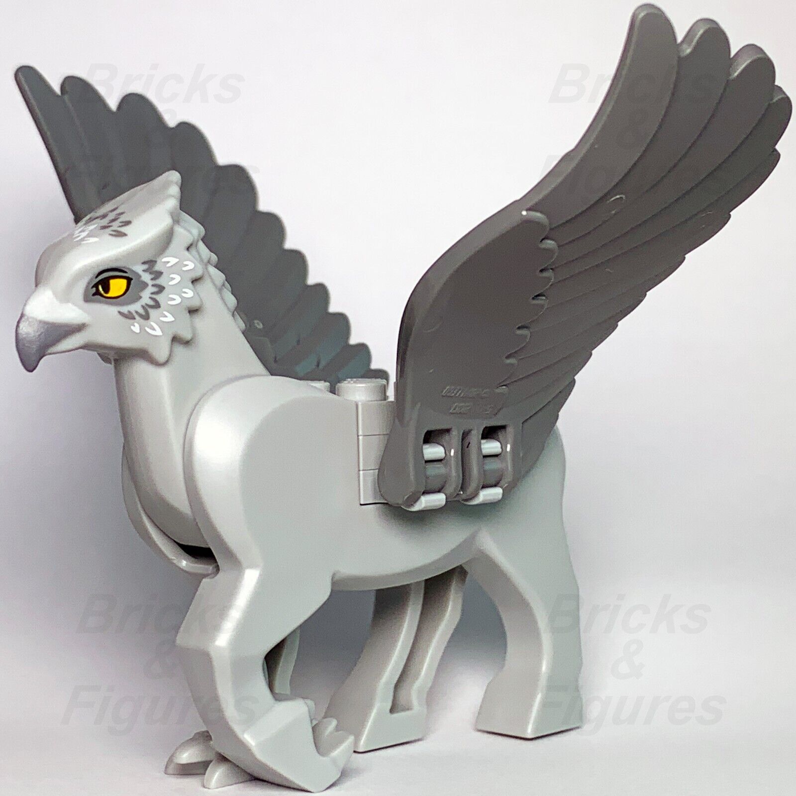 LEGO Harry Potter Hippogriff Buckbeak Minifigure Hagrid s Magical Beas