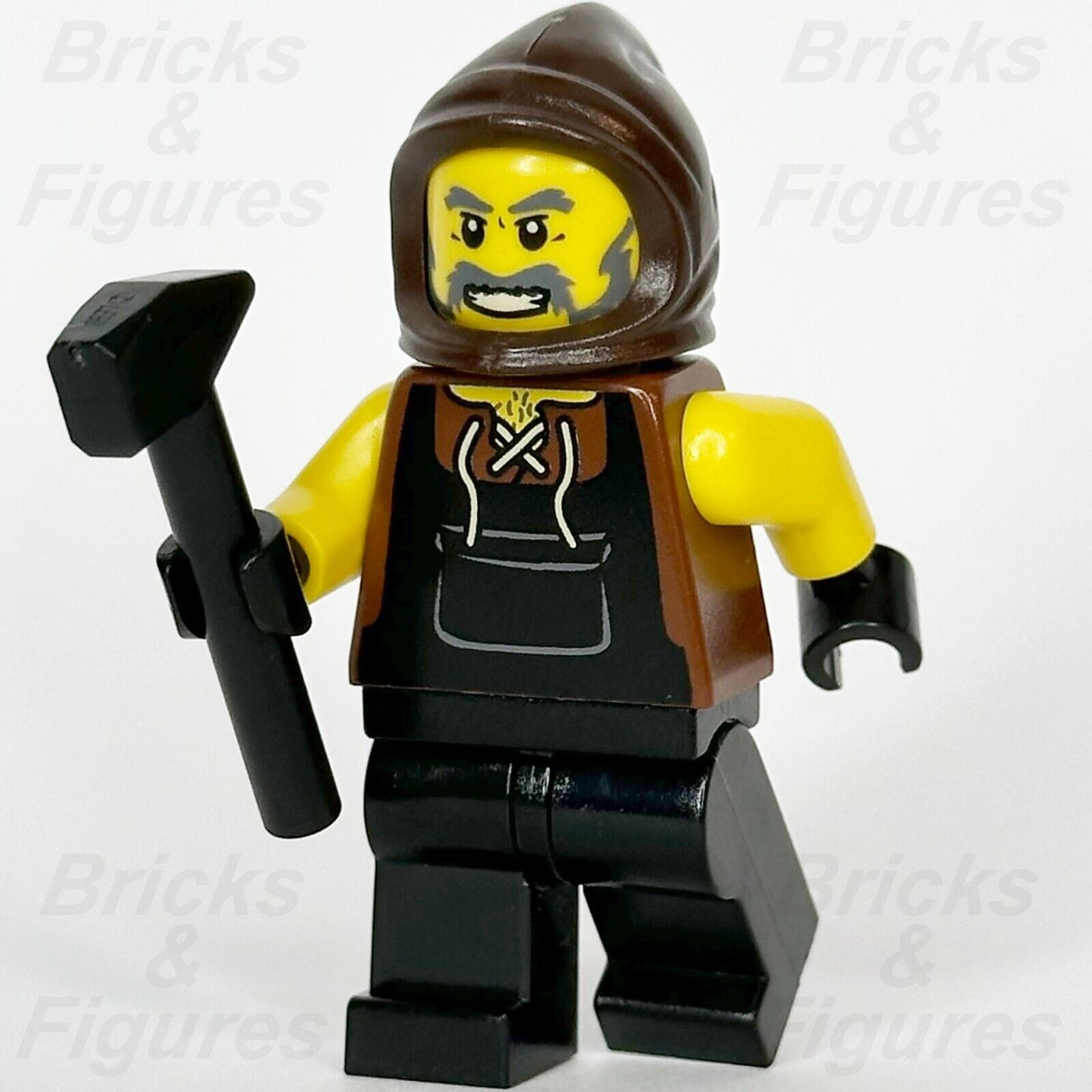 LEGO Castle Blacksmith Minifigure Fantasy Era Black Apron Outfit 10193 cas413 - Bricks & Figures