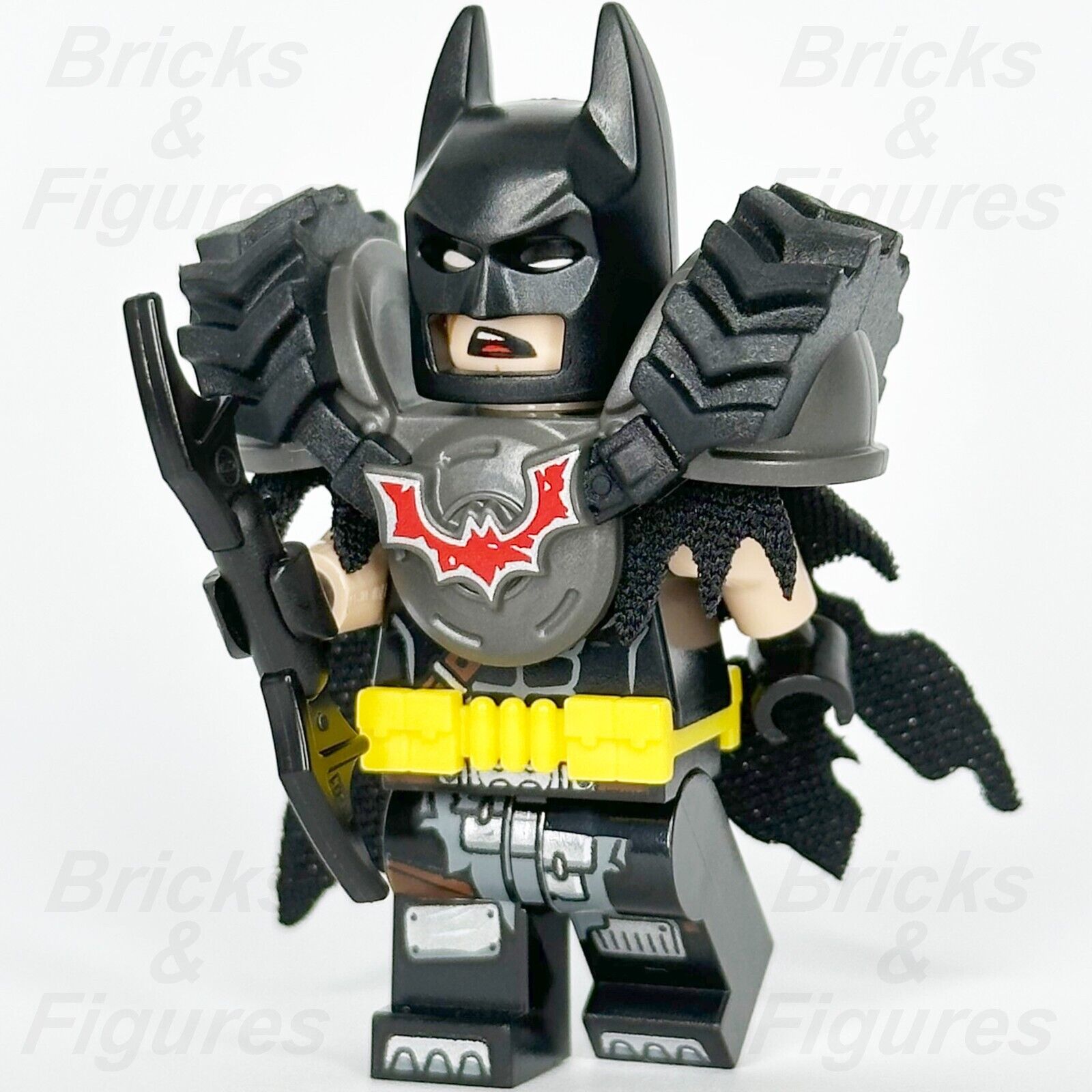 The LEGO Movie 2 Batman Minifigure Battle Ready Tyre Armour Cape 708